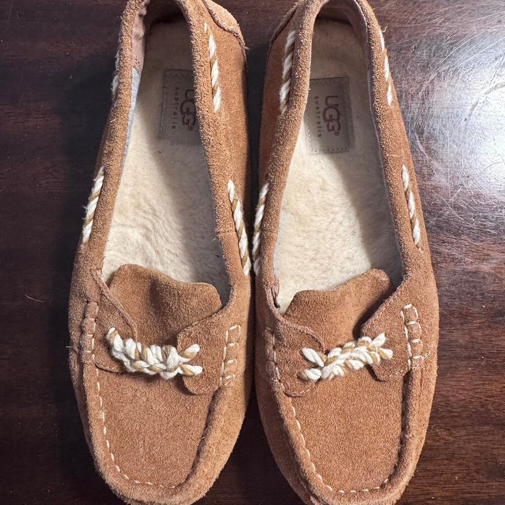 Tan ugg slippers ugg
